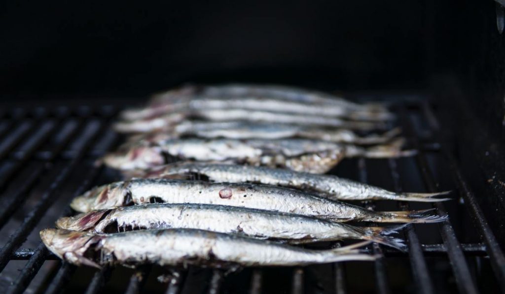 The sardines come with a huge amount of heart-boosting nutrients.